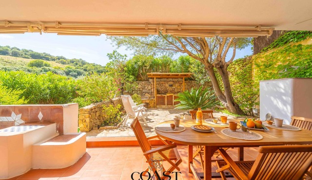 Relaxing Garden | Family-Friendly, Garden, Beaches