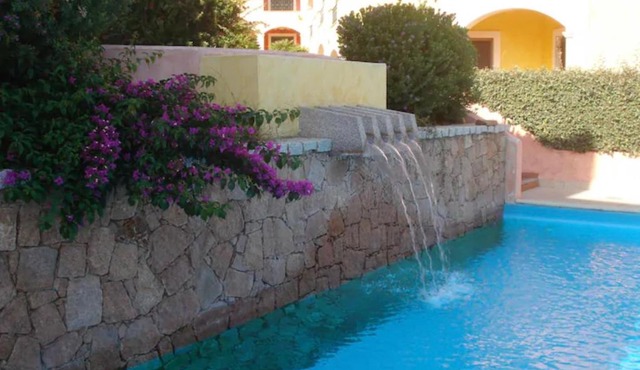 Residence Nausicaa pool view