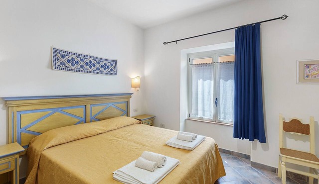 Room 'Camera A Dorgali Al B&B Sa Madalena' with Private Garden, Wi-Fi and Air Conditioning