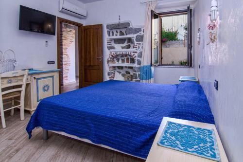 Room Tortoli'