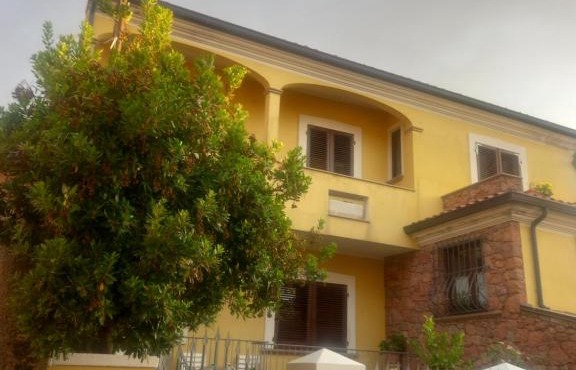 ROOMS IN SARDINIA RELAX, La casa delle fate