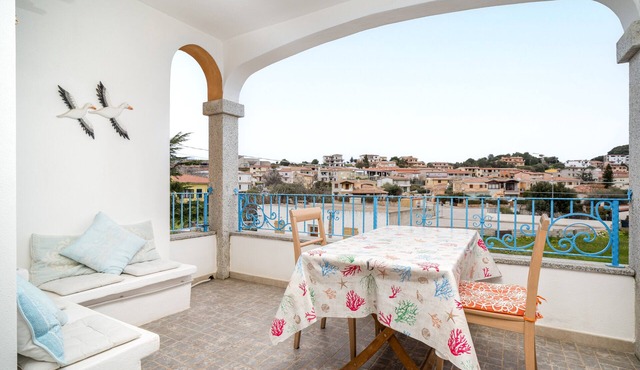 S'ercole Superior Apartment with Views of Posada’s Medieval Village