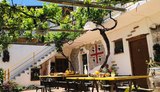 S'Imbragu Farm B&B