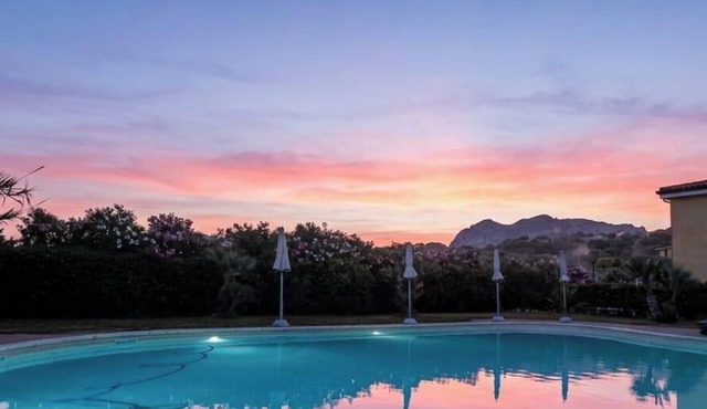 Sardinia Hillside Retreat - Apt 13 - 2BR, quiet area, parking