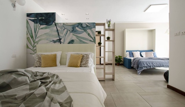 Smeralda Flats, Studio 4 guests & parking
