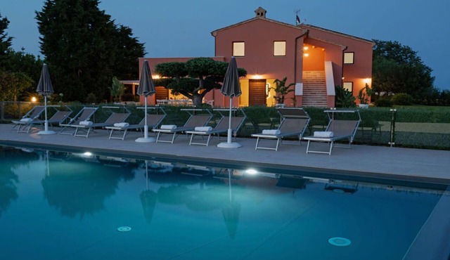 Stunning private villa with A/C, WIFI, private pool, TV, patio, pets allowed and panoramic view