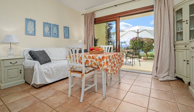 Tartaruga 1 Apartment with Mountain View, Wi-Fi and Air Conditioning