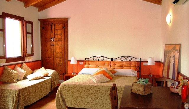 Tenuta 'Olivo Suite' mit Terrasse by Interhome