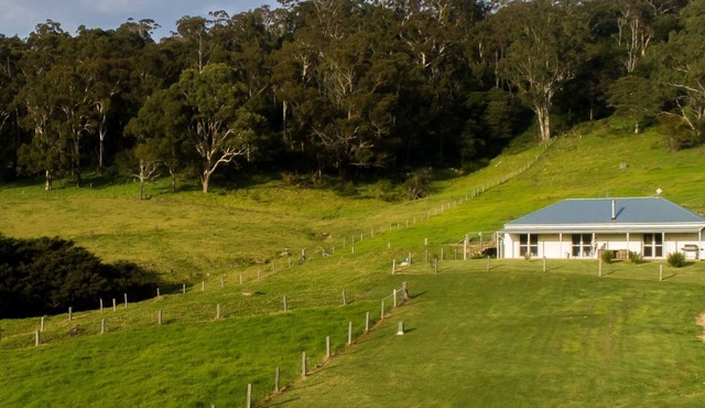 Tilba Farm - Haven on the Coast in CENTRAL TILBA