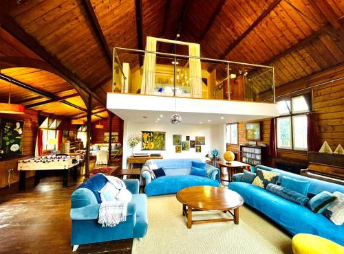 Tin tabernacle perfect for group getaways in Chale