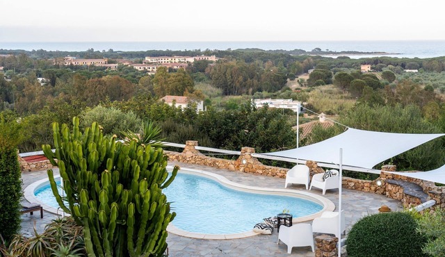 Vacation home for 12 guests with 340m² in Orosei (303017)