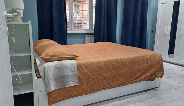 Vacation home with parking space near metro Colli Albani and Appia Antica in Roma
