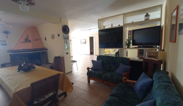 Villa Athos in Sant Antioco