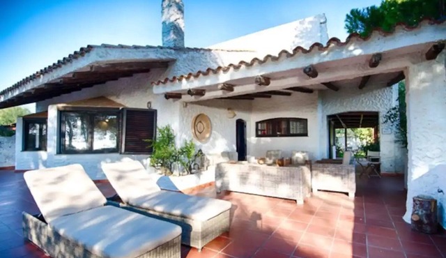 Villa Francesca - Porto Pino CIN: IT111070C2000S5773