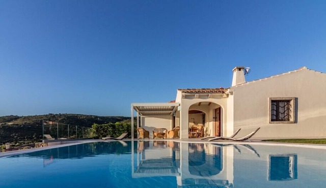 Villa Oltremare, a beauty in the island of Sardini