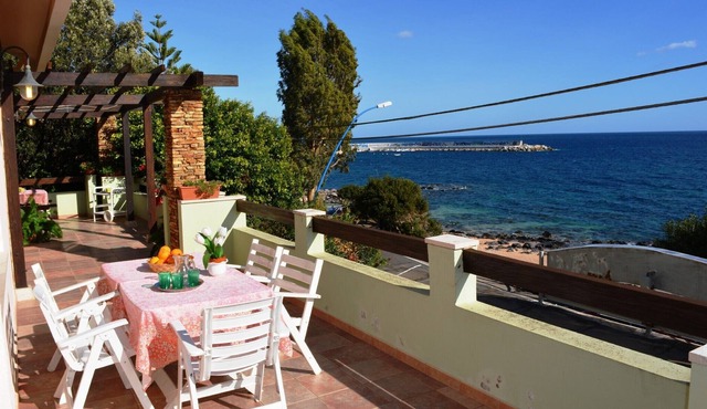 Villa Palmasera - Five Bedroom Villa, Sleeps 9