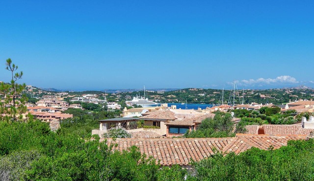 VILLA SEA VIEW & GARDEN, CENTRAL PORTO CERVO