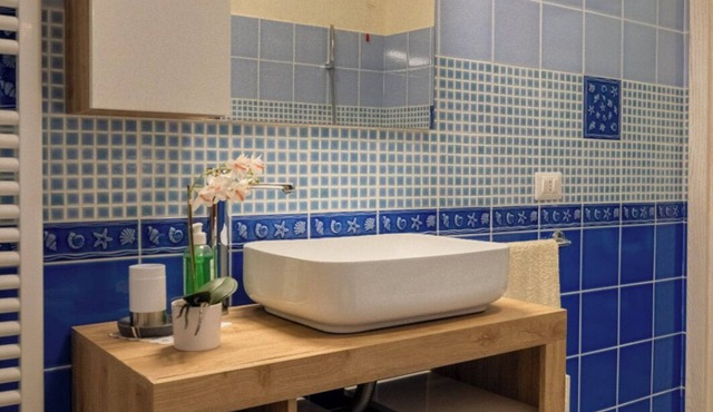 Villa S’Olioni ❤️: Jacuzzi, Panoramic Terrace & the Sea Just 10 Minutes Away