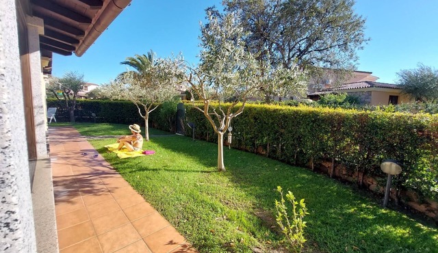 Villa 'Vittoria' with Mountain View, Wi-Fi and Air Conditioning