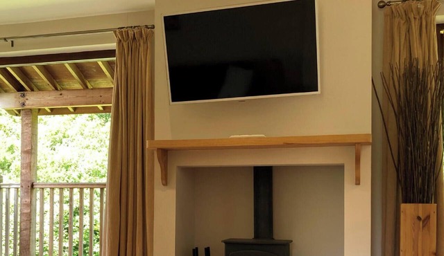 Water Mill Vacations, Kingfisher in Calbourne