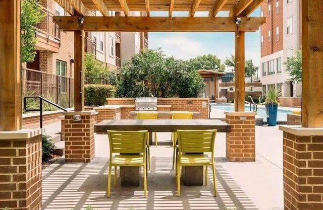 Soco Cozysuites 