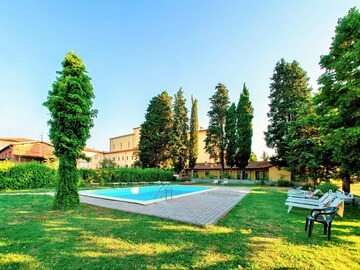 Residence la Poggerina (Apt. 12), at the gates of the Chianti region
