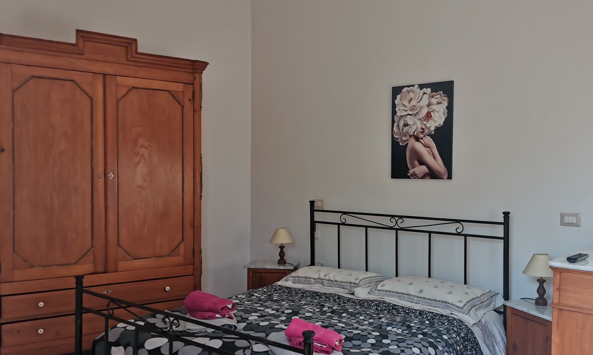 Guspini Bed & Breakfast | Bed and Breakfast L'Abete