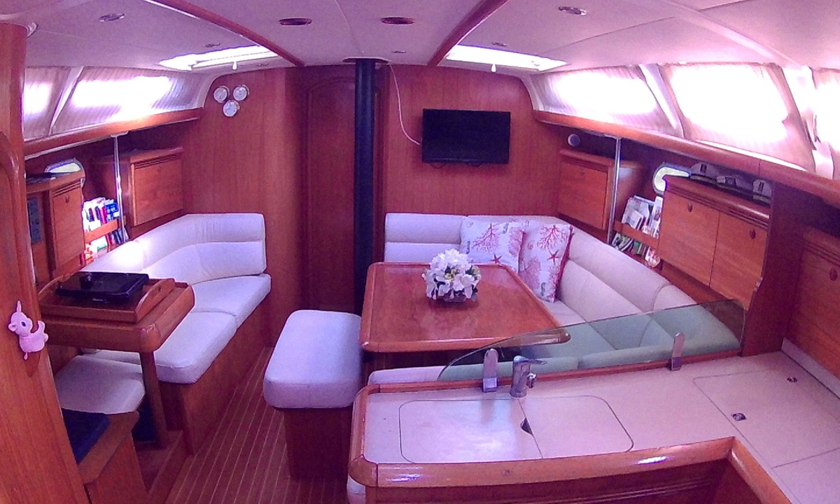 Cannigione Boat Rental | Scugnizza Smeralda