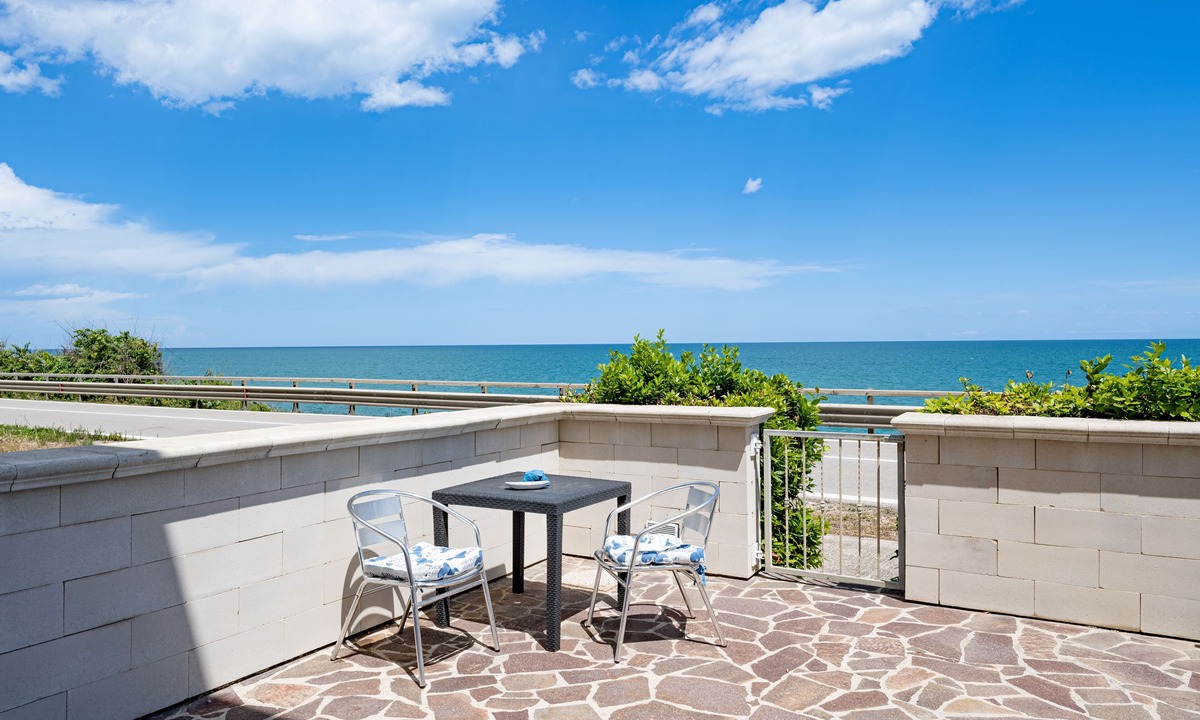 Torino di Sangro Apartment | La casa del Poeta - YourPlace Abruzzo
