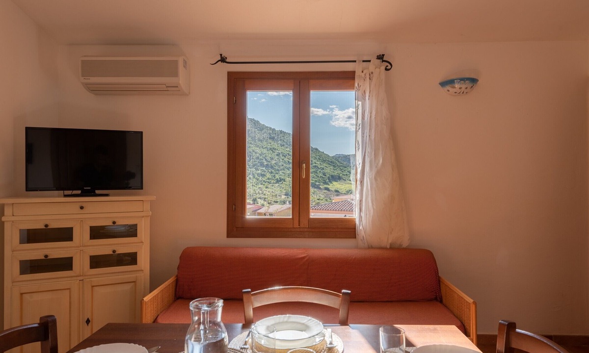 Tanaunella Apartment | Stunning Residence Bouganvillage Bedroom Sleeps 4 Child No1314
