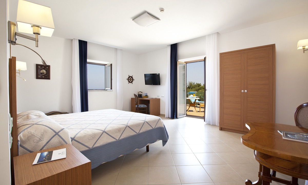 Marina di Puolo House | Villa Angelina