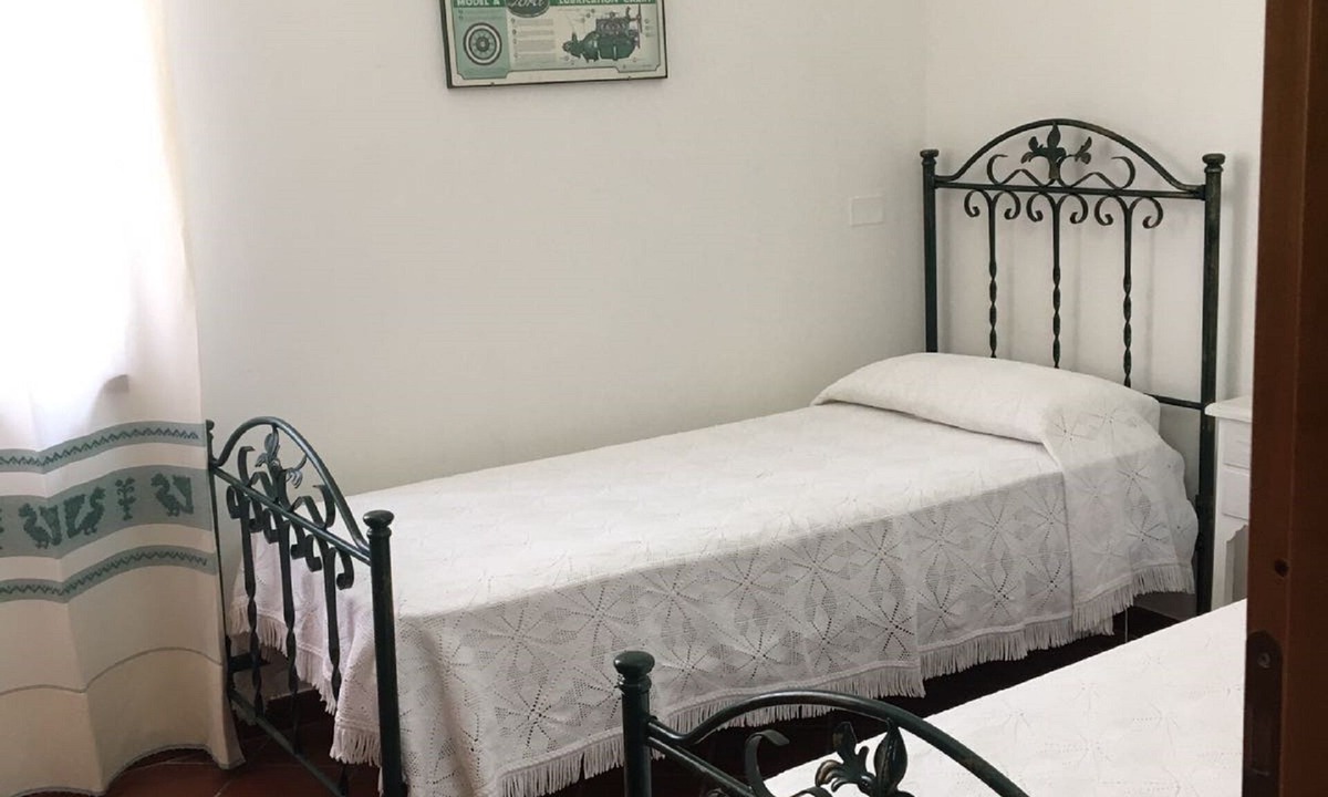 Sennariolo House | House with garden