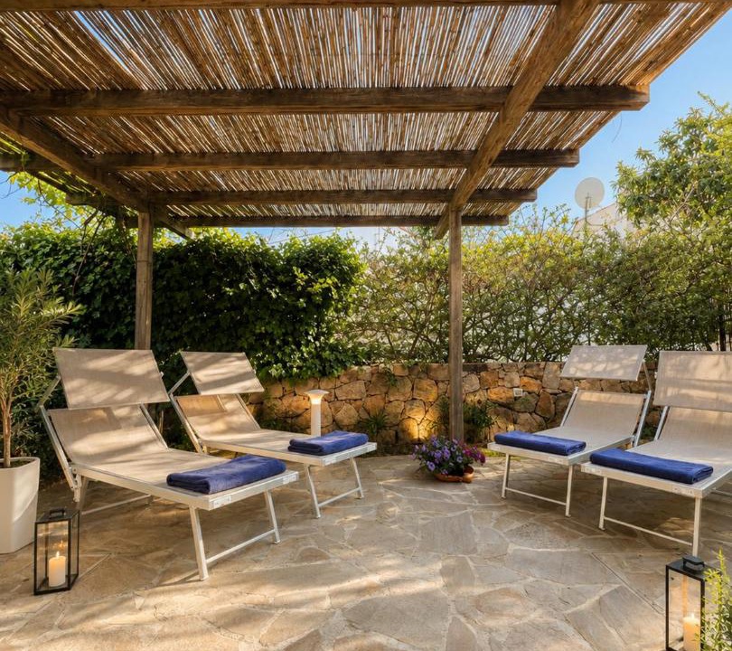 Pittulongu Villa | Elegant Villa 100m from Pellicano Beach Sea View & Private Garden