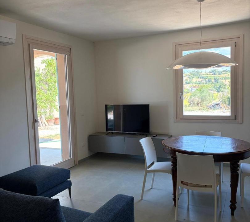 Mombaroccio Apartment | Trilocale Moderno tra le Colline - 15 min Fano