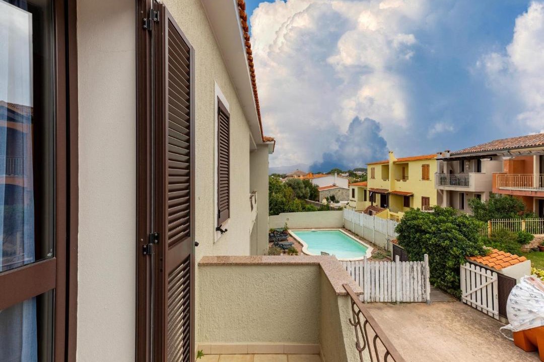 La Ciaccia Apartment | 150 meters from the sea, 2 swimming pools