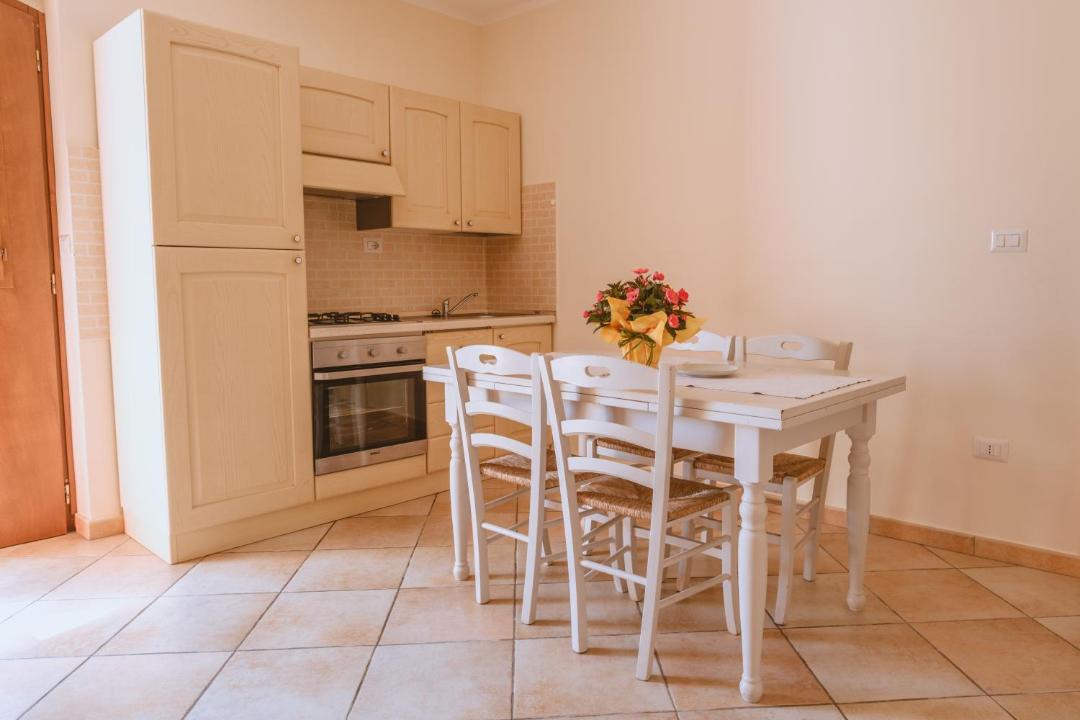 Monsampietro Morico Apartment | La Collina