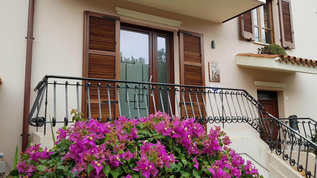 Guspini Bed & Breakfast | B&B al civico16