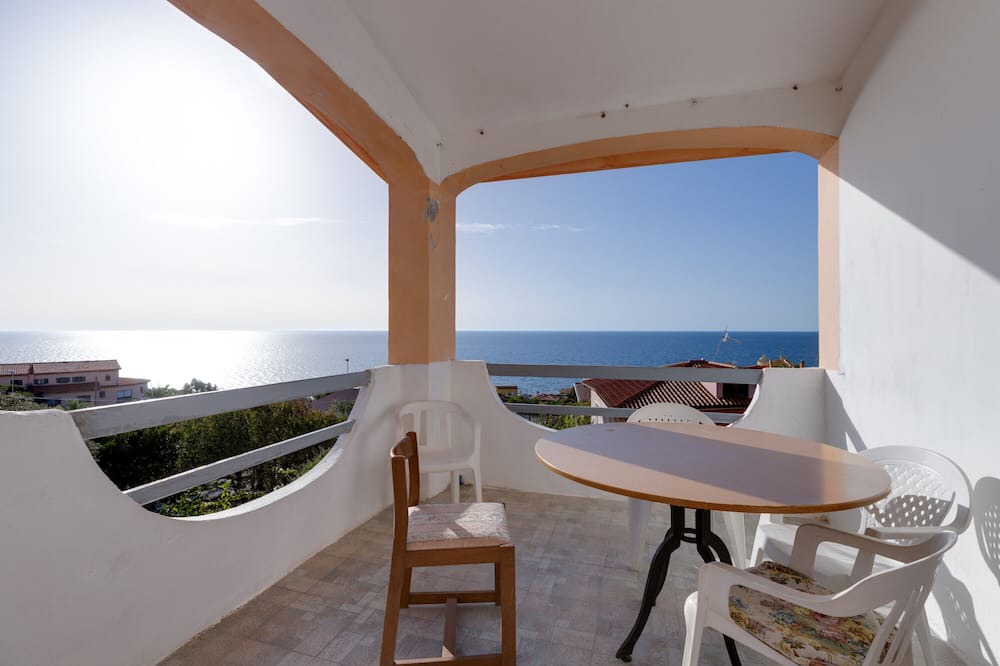 Photo of Patio Balcony in Porto Alabe