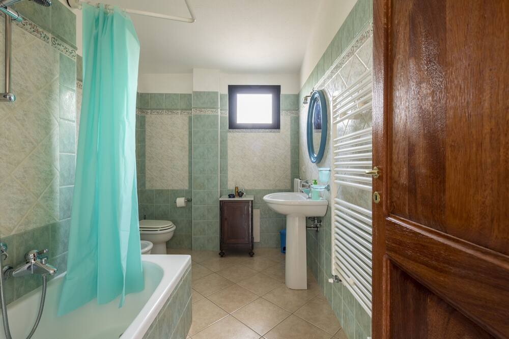 Photo of Bathroom in Dorgali