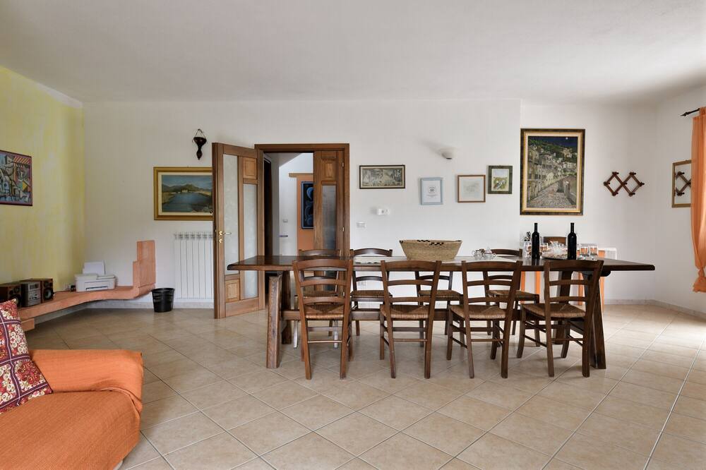 Photo of Livingroom in Dorgali