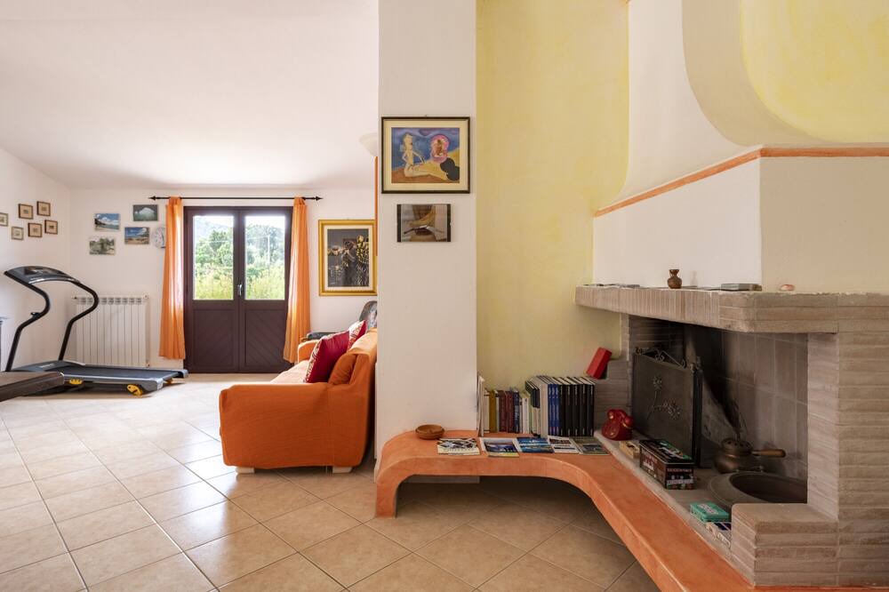 Photo of Livingroom in Dorgali