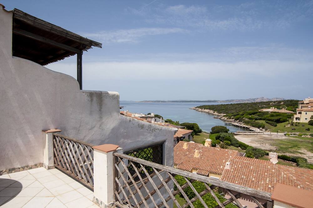 Photo of Patio Balcony in Capo Ferro