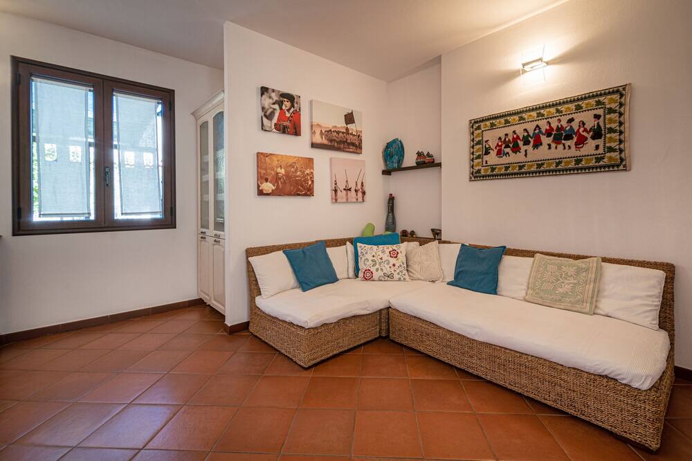Photo of Livingroom in Fluminimaggiore