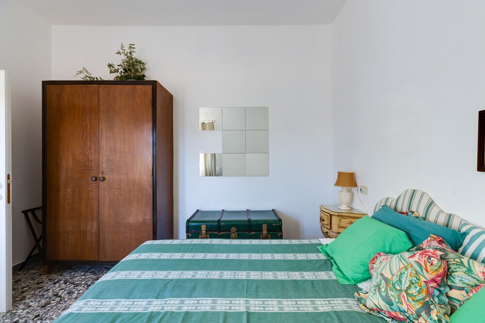 Photo of Bedroom in Magomadas