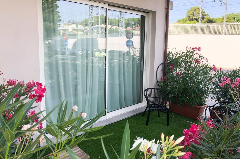 Photo of Patio Balcony in Alba