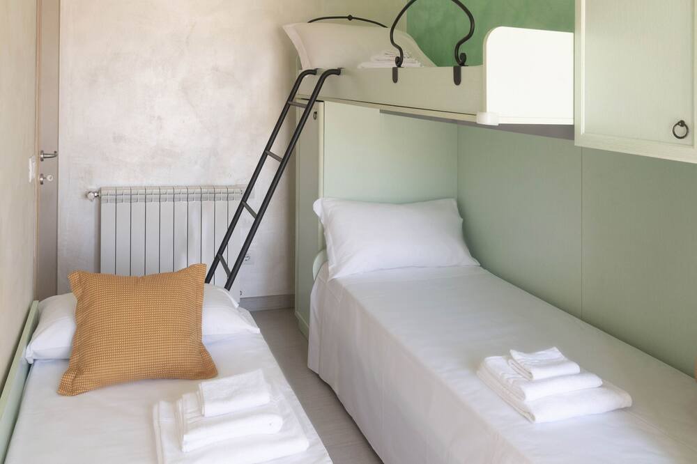 Photo of Bedroom in Budoni