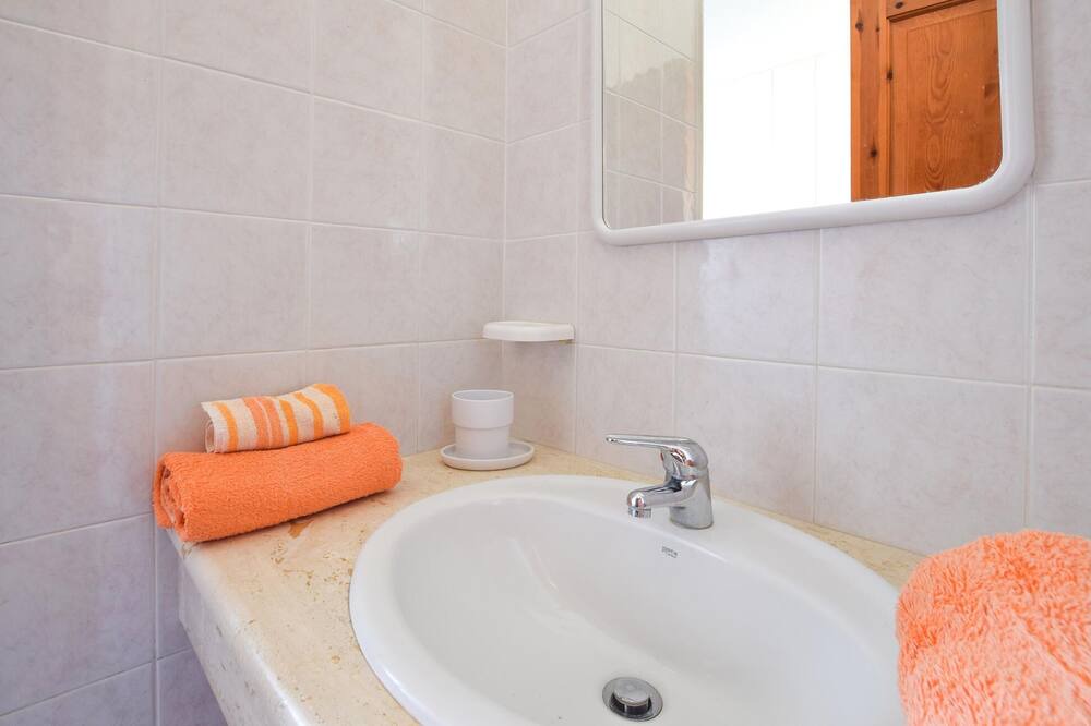 Photo of Bathroom in Orosei