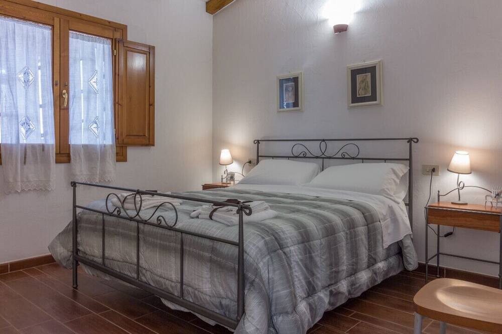 Photo of Bedroom in Luddui