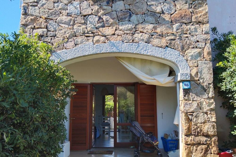 Photo of Outdoor in Agrustos