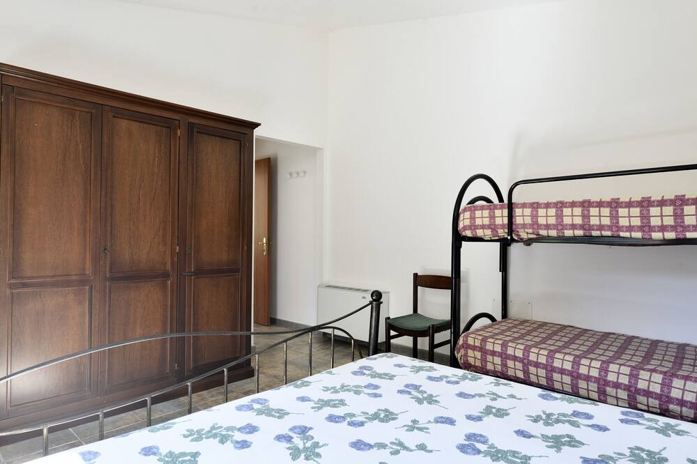 Photo of Bedroom in Elini